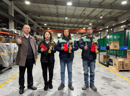 �e��ǰ���c�_�𿂽����̿���Ӱ