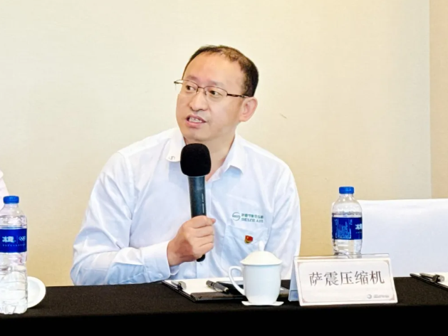 薩震節能空壓機受邀參加秋靈居民區2025年區域化黨建共建活動,并榮獲“黨建之友”榮譽稱號