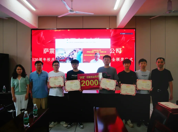 �_���ܿՉ��C